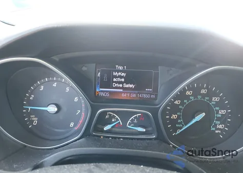 2013 Ford Focus Titanium z USA, uszkodzony, nr VIN 1FADP3N22DL128971